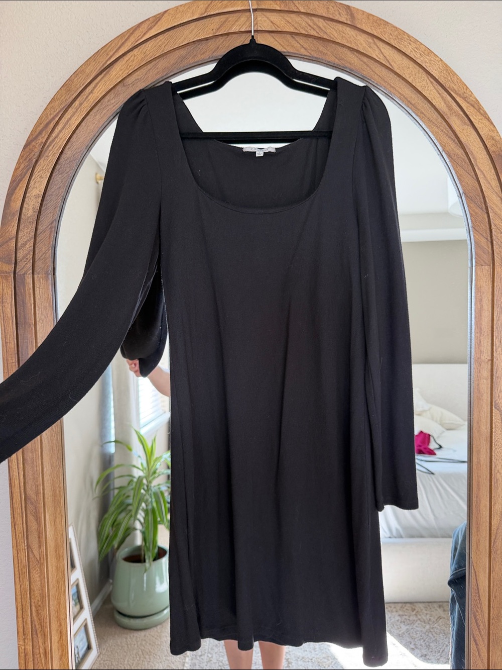 Z Supply Black Long Sleeve Scoop Neck Dress